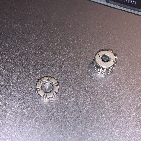 Pandora silver charms - Picture 1 of 3